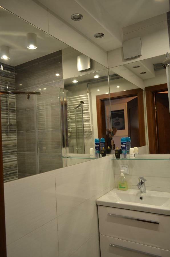 Apartament Euro 1 Битом Екстериор снимка